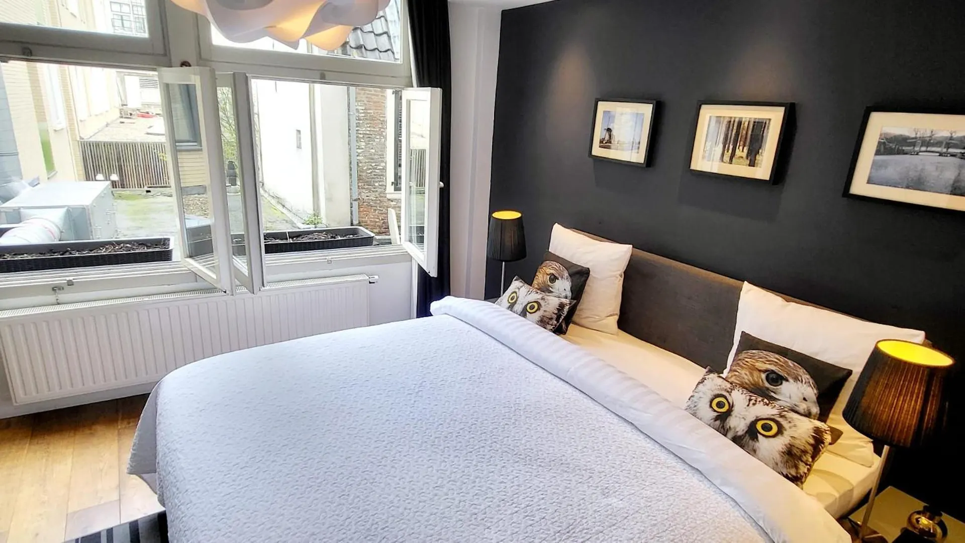Velvetamsterdam Apartment